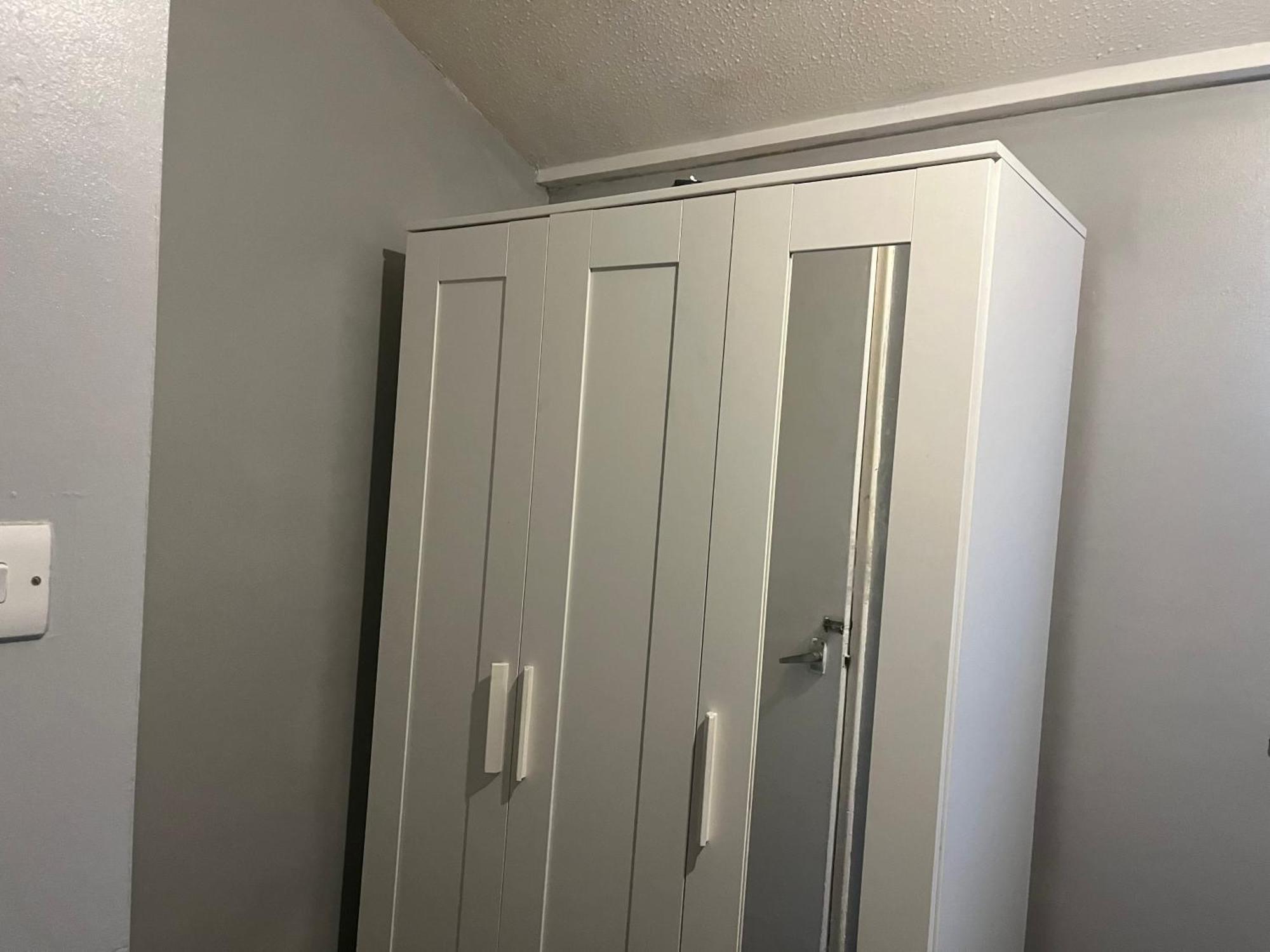 Queenomega'S Home Stay ロンドン エクステリア 写真