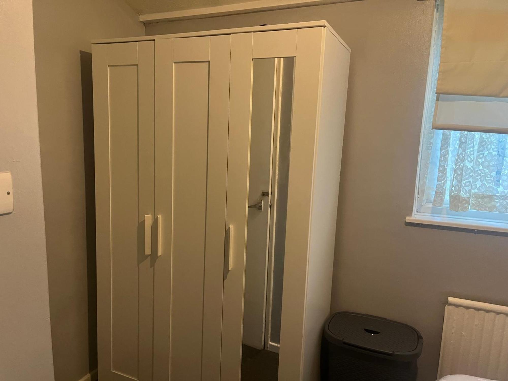 Queenomega'S Home Stay ロンドン エクステリア 写真