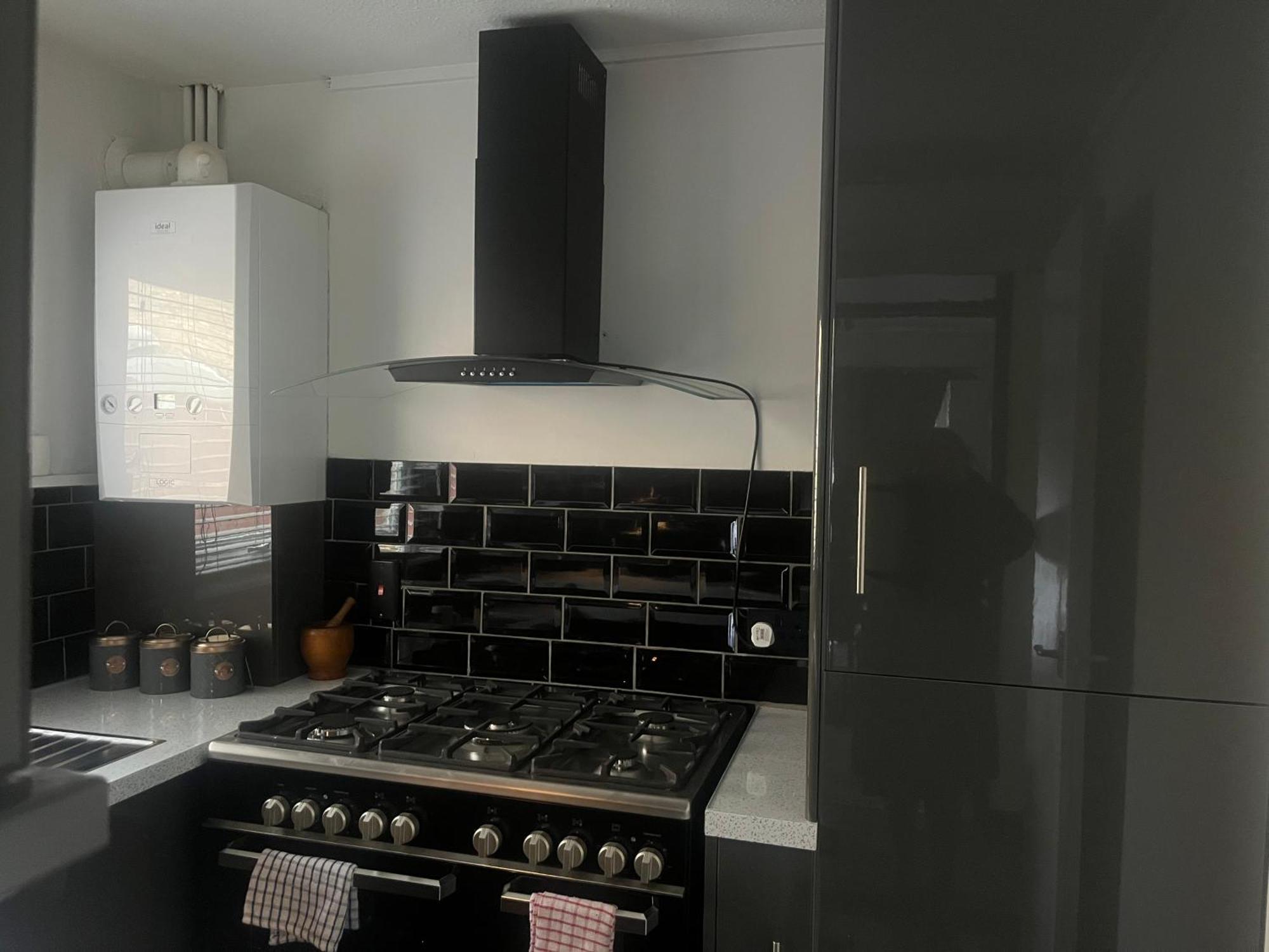 Queenomega'S Home Stay ロンドン エクステリア 写真