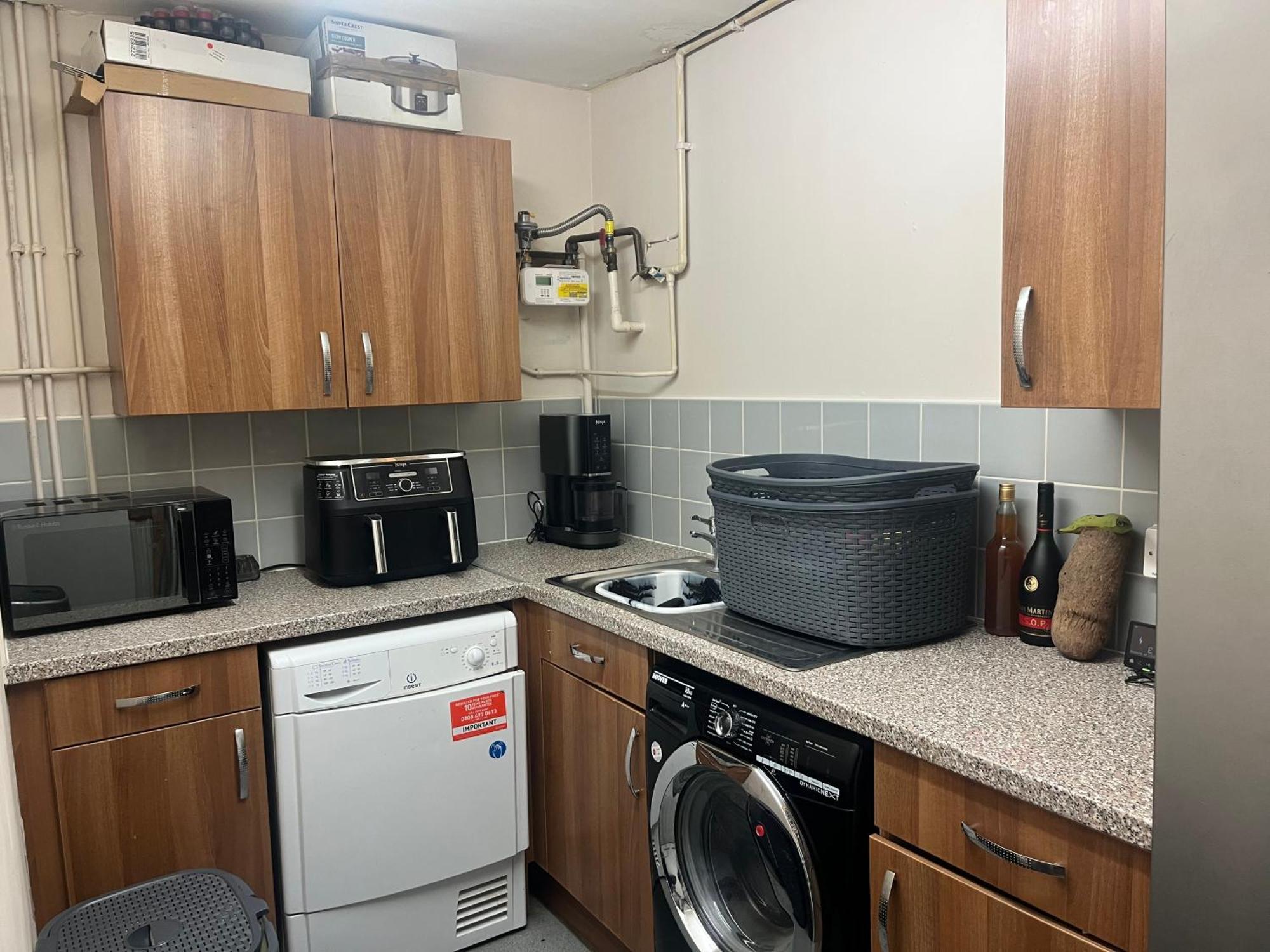 Queenomega'S Home Stay ロンドン エクステリア 写真
